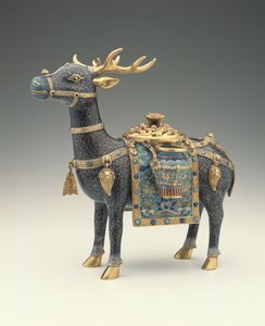 Uma figura de um cervo (cloisonne esmalte)