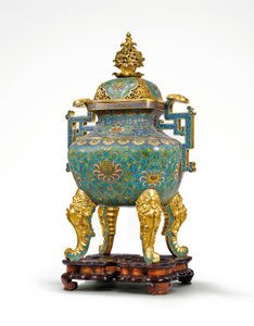 Grande Censor Imperial Cloisonne Esmalte Ruyi-Handled