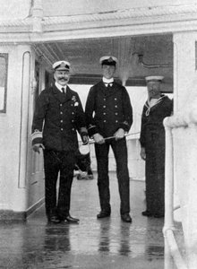 Comodoro Sir Archibald Milne 1855-1938 e seu subtenente, Pipon, 1908. de Queen Alexandra