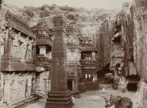 Khalias Rock-Hewn Temple, Ellora de Raja Deen Dayal