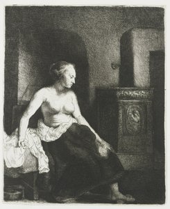 Mulher sentada meio vestida ao lado de um fogão de Rembrandt van Rijn