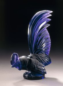 Coq Nain, c.1926 (vidro roxo) de Rene Jules Lalique