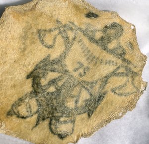 Pele humana, tatuada com crachá naval, francesa de John Pardon
