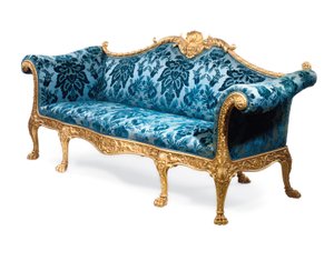 Um sofá de madeira dourada George III de Robert Adam