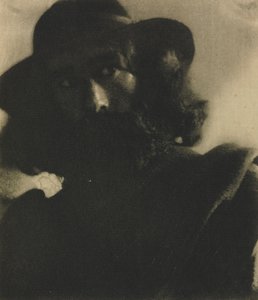 Trabalho de Câmera: Um Modelo, 1906.
