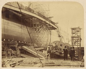 O navio a vapor "The Great Eastern" em construção nas docas de Millwall de Robert Howlett
