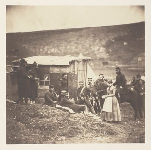 Acampamento do 4.º Regimento de Guardas de Dragões, festa convivial, franceses e ingleses de Roger Fenton
