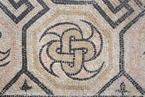 Padrão geométrico da cúpula da Via San Rocchino, século II d.C. (mosaico) de Roman