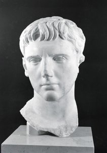 Chefe de César Augusto (63 aC-14 dC) de Roman