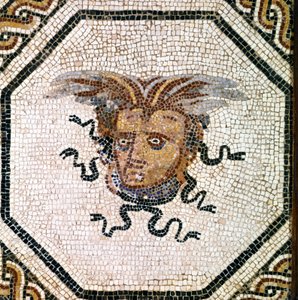 ARTE ROMANA: Medusa. de Roman