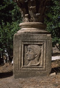 Elemento arquitectónico, Alto Período Imperial (27 AD - 395 aC) de Roman Imperial Period