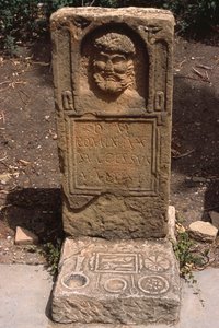 Estela, Alto Período Imperial (27 aC-395 dC) de Roman Imperial Period