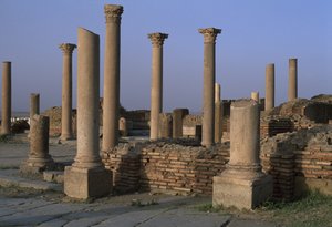 Vista da Biblioteca, c.100 dC, Alto Período Imperial (27 aC-395 dC) de Roman Imperial Period