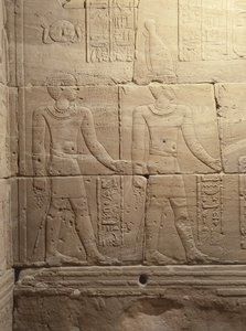 O Templo de Dendur, c.10 AC (arenito eólico) de Roman Period Egyptian
