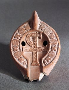 Candeeiro decorado com Chi-Rho, terracota de Roman Roman