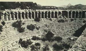 Anfiteatro Romano (foto a p/b) de Roman Roman