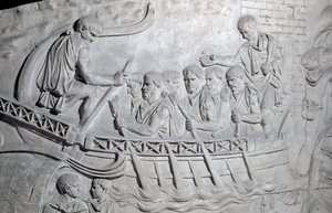Arte Romana: "Soldados romanos numa galé no Danúbio durante a Primeira Guerra em Dacia" Molde de 1862 reproduzindo os baixos-relevos da coluna de Trajano (Colonna Traiana) em Roma construída durante o reinado do Imperador Trajano (53-117). A Traja de Roman Roman