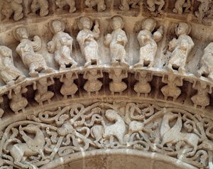 Detalhe das esculturas do portal sul de Romanesque