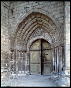 Vista da igreja de Romanesque