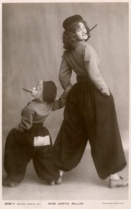 Gertie Millar, atriz e cantora britânica, c1906. de Rotary Photo