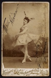 Bailarino (foto a p/b) de Russian Photographer (after)