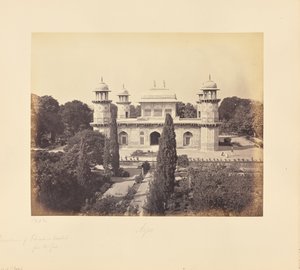 Agra; O Mausoléu do Príncipe Etmad-Dowlah, a partir do Portão de Samuel Bourne
