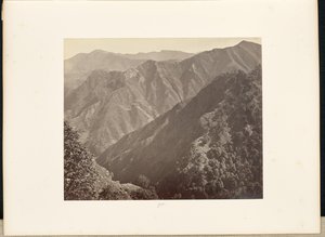 Simla; Khuds a norte de Jakko, e as colinas de Mahassoo de Samuel Bourne