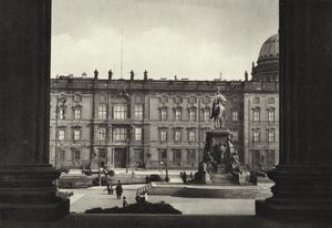 Berlim: Blick auf Schloss und Lustgarten; Vista do Palácio Real e do Lustgarten (foto a p/b) de Sasha Stone