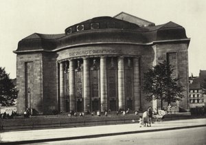 Berlim: Volksbuhne (foto a p/b) de Sasha Stone