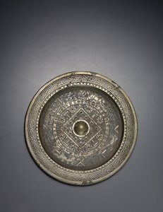 Espelho circular &39;TLV&39;, Dinastia Xin, DC 9-24 (bronze) de School Chinese