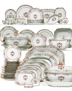 Serviço de jantar de bênção sacerdotal, c.1785 (cerâmica) de School Chinese