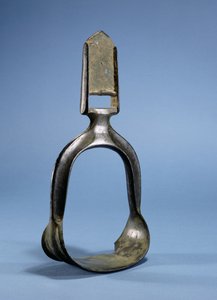 Estribo, do noroeste da China ou da Sibéria, século VI ou VII (bronze) de School Chinese
