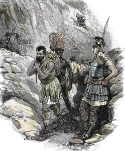 Legionário romano a supervisionar trabalhadores anglo-saxónicos numa mina de estanho, Inglaterra 50 d.C. (impressão) de School English