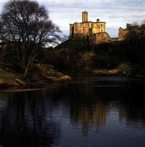 Vista do Castelo de Warkworth, Assento da Família Percy de School English