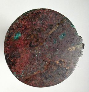 Espelho, de Grave I(b) em Nymphaeum in the Crimea (bronze)