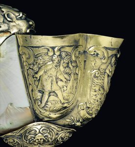 Taça nautilus montada, Nagyszeben, meados do século 17 (concha e prata dourada) (detalhe de 3434804)