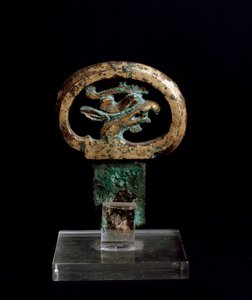 Cabo de bronze com cabeça de grifo, século 6-5 a.C. de Japanese School
