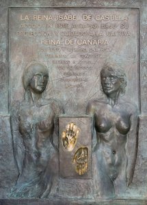 Memorial a Isabel de Castilla nos Jardins de Alcazar (bronze) de School Spanish