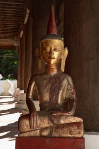 Thai Lu Buda (bronze)