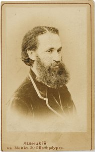 Retrato do violoncelista Karl Yulievich Davidov 1838-1889, c. 1875. de Sergei Lvovich Levitsky