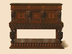 Buffet em pé de nogueira e carvalho, 1904 de Shirley Charles Llewellyn Slocombe