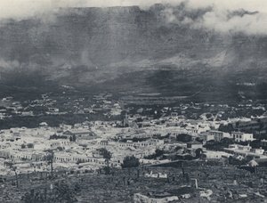 Cidade do Cabo e Table Mountain (foto a p/b) de South African Photographer