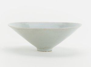Tigela com design moldado de fênix e flores, c.1200 (cerâmica)