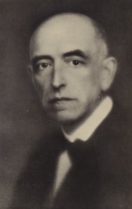 Manuel de Falla, compositor espanhol (1876-1946) (fotografia a preto e branco) de Spanish Photographer