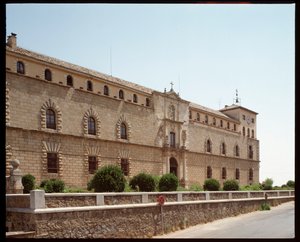 Arte renascentista: vista do Hospital de Tavera (Hospital de Tavera) Século XVI Toledo, Espanha (Vista do Hospital de Tavera de Spanish School