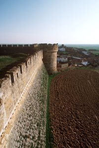Vista das muralhas de Spanish School