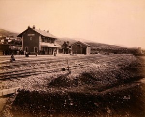 Estação em Mallakah-Zahleh na linha ferroviária de Beirute a Damasco (foto) de Studio Bonfils