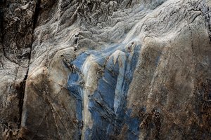 Rocha Azul Dobrada de Studio Meikle