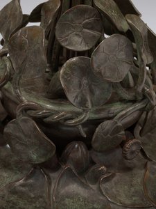 Um abajur &39;Pond Lily&39;, c.1903 (vidro com chumbo e bronze patinado) de Studios Tiffany