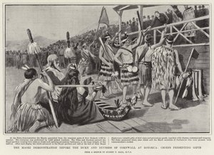 A demonstração Maori antes do duque e da duquesa de Cornwall em Rotorua, chefes apresentando presentes de Sydney Prior Hall